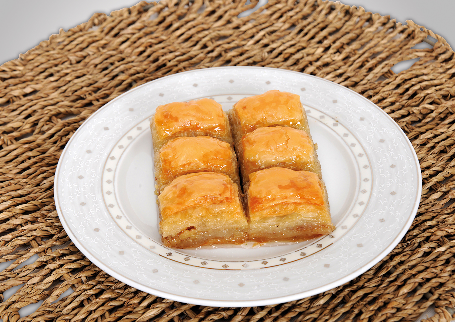cevizli-baklava.jpg
